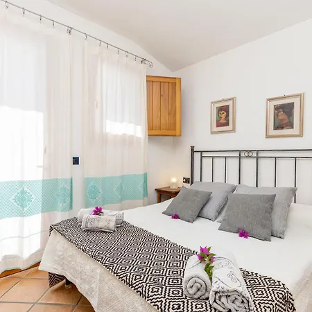 4 Cala Brandinchi Apartment *