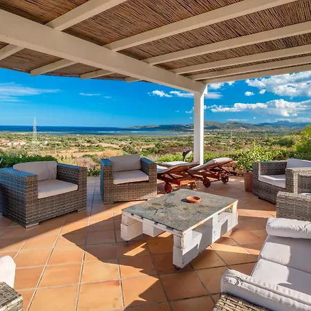 4 Cala Brandinchi * San Teodoro
