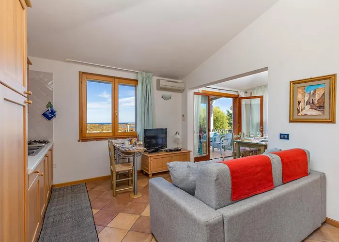 4 Cala Brandinchi San Teodoro (Sardinia)